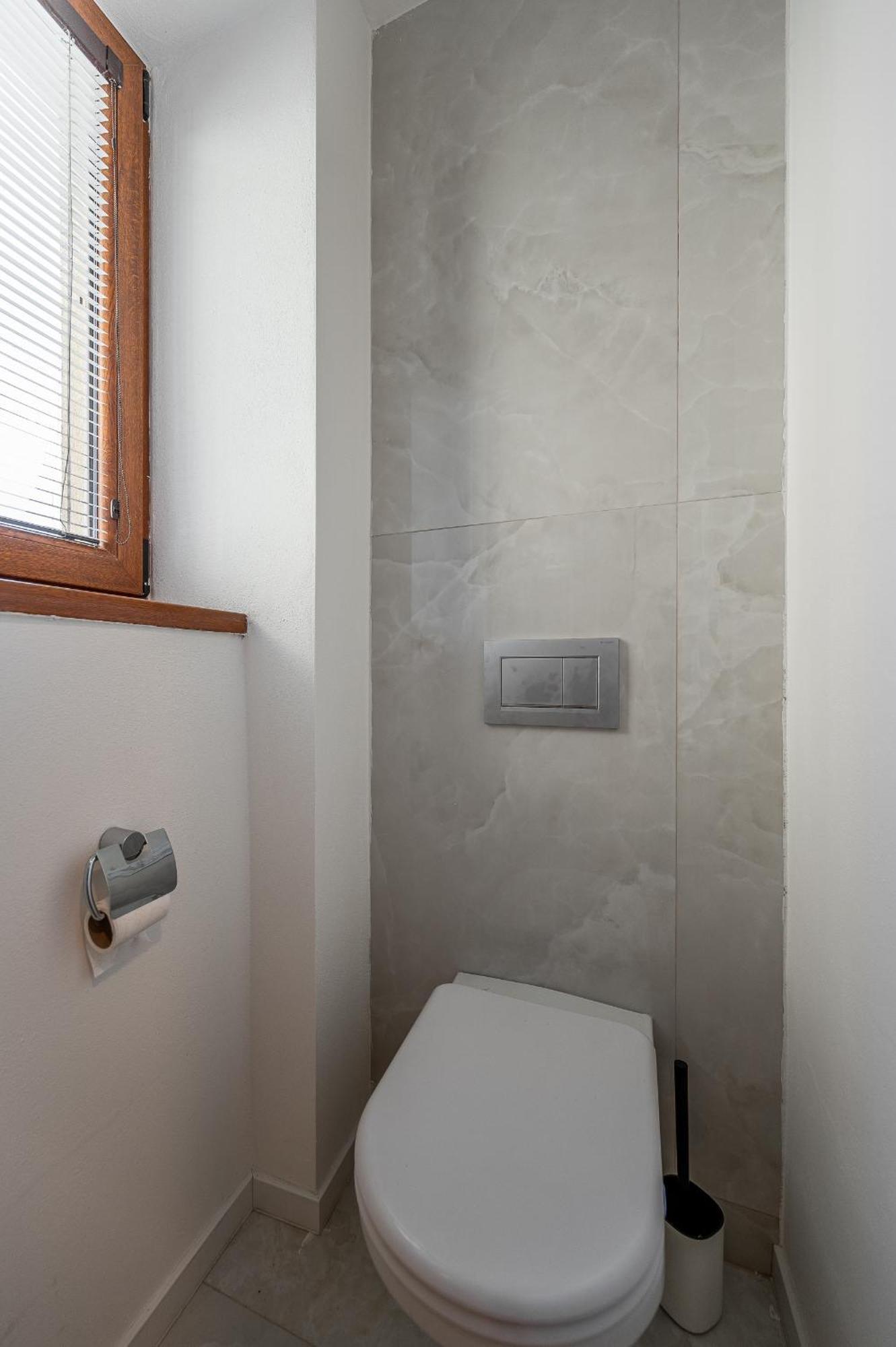 3 Room Private Flat Kosice City Center Fresh And New! Eksteriør billede